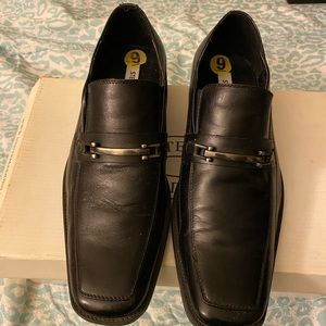 Steve Madden Men’s dress shoes
